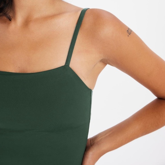 GIRLFRIEND COLLECTIVE Devon Compressive Cami in Moss NWT - Picture 4 of 6